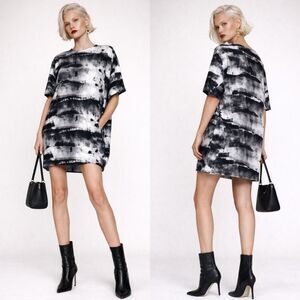 The Kit by Daniel Vosovic Maya Dress XS Minimalist Scandinavian Chic Abstract